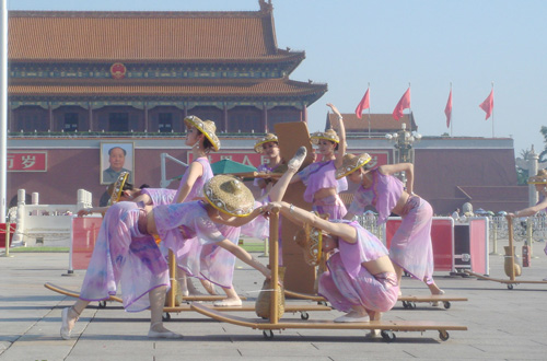 舞蹈《蚝妹》亮相北京天安门广场
